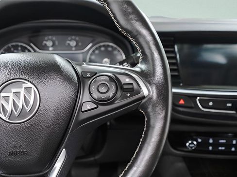 Used 2019 Buick Regal Essence w/ Driver Confidence Package I FWD image 11