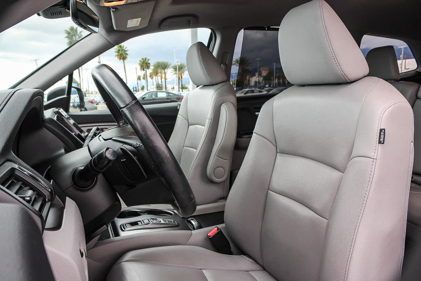Used 2022 Honda Pilot Special Edition image 17