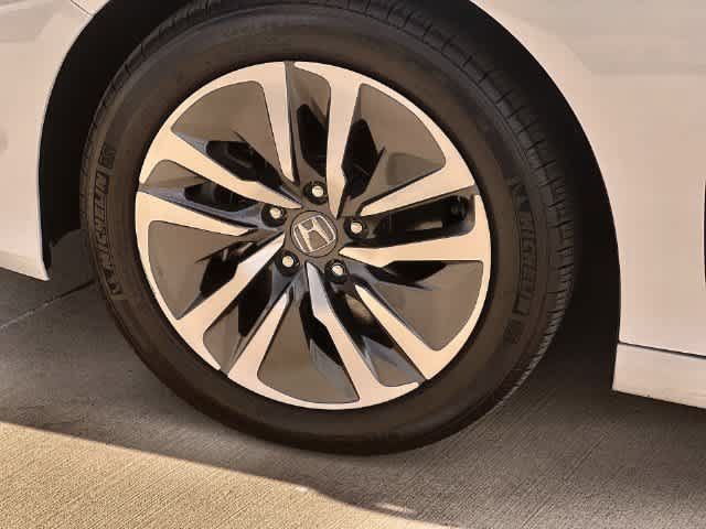 Used 2021 Honda Accord EX-L image 9