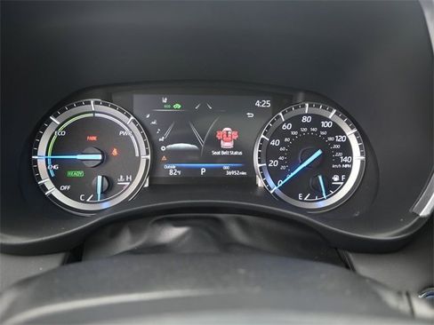 Used 2022 Toyota Highlander XLE image 6