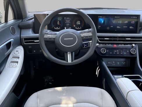 Certified 2025 Hyundai Sonata SEL FWD image 6