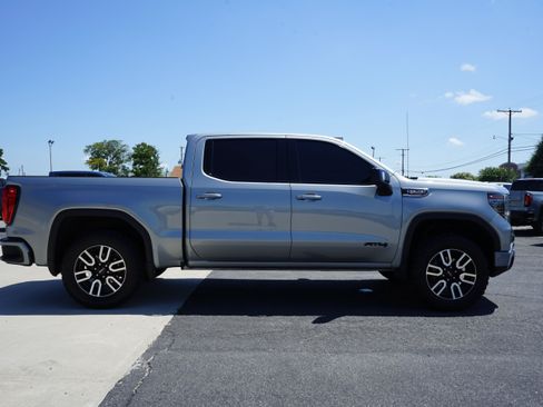 Used 2023 GMC Sierra 1500 AT4 AWD/4WD image 6