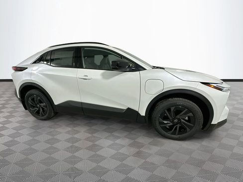 New 2026 Toyota C-HR AWD/4WD image 3