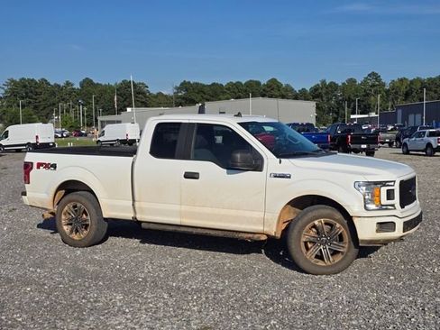 Used 2020 Ford F150 XL w/ Equipment Group 101A Mid AWD/4WD image 2