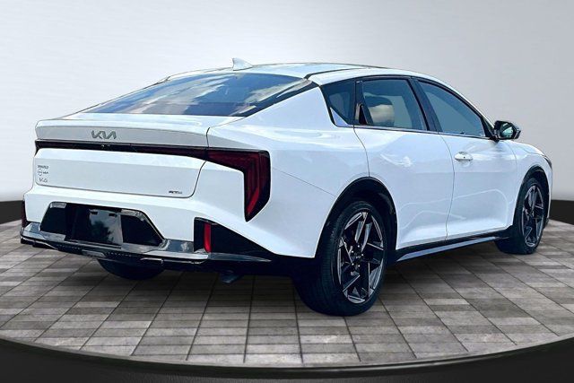 Certified 2025 Kia K4 GT-Line w/ GT-Line Premium Package FWD image 6