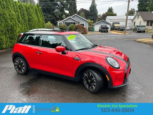 Used 2024 MINI Cooper SE FWD image 12