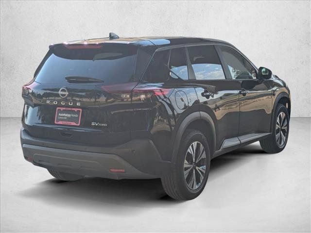 Used 2023 Nissan Rogue SV AWD/4WD image 5