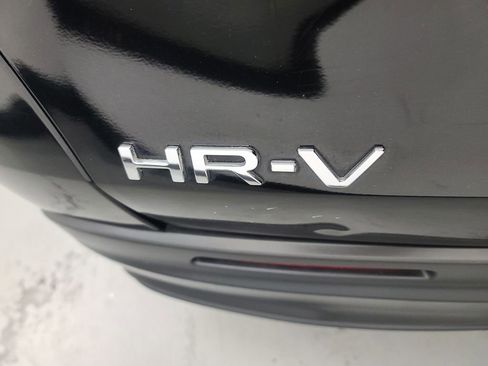 Used 2023 Honda HR-V LX image 27