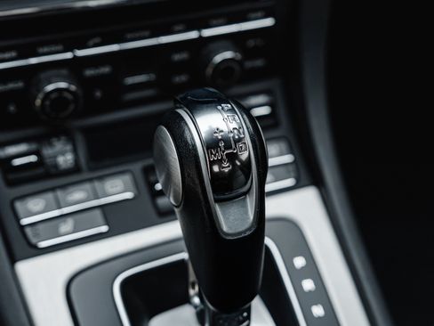 Used 2014 Porsche 911 Carrera S RWD image 38