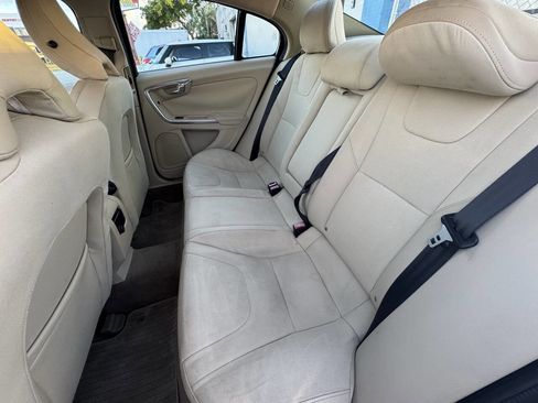 Used 2012 Volvo S60 T5 image 45