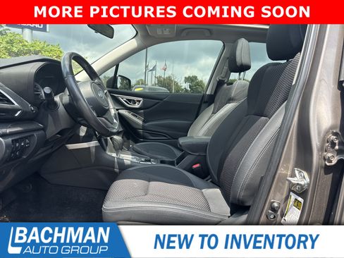 Certified 2022 Subaru Forester Premium AWD/4WD image 11