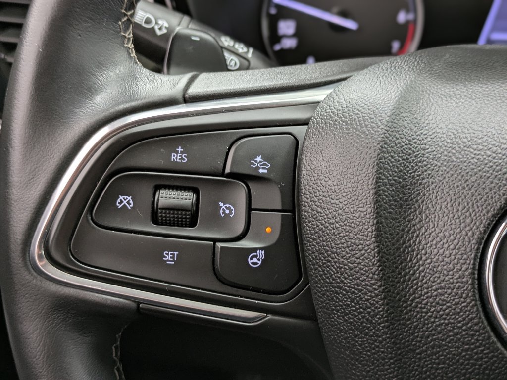 Used 2023 Buick Envision Avenir AWD/4WD image 11