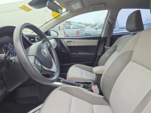Used 2019 Toyota Corolla LE w/ Carpet Mat Package (TMS) image 11