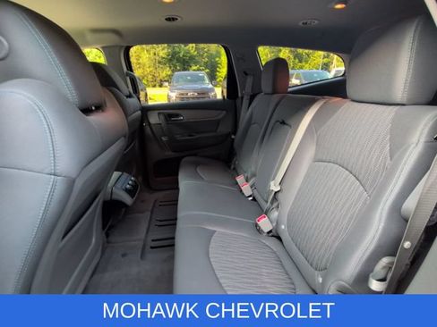 Used 2017 Chevrolet Traverse LS FWD image 23
