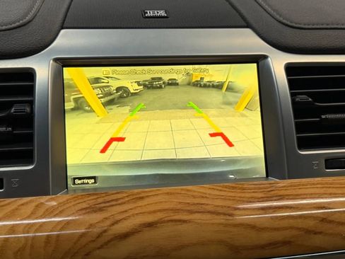 Used 2010 Lincoln MKS image 30