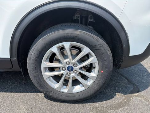 Certified 2020 Ford Escape SE AWD/4WD image 19