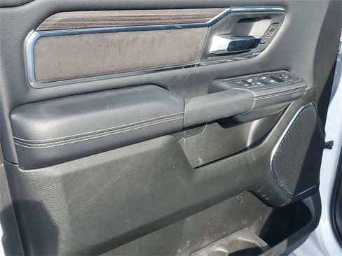 New 2026 RAM 1500 Laramie w/ Sport Appearance Package AWD/4WD image 15