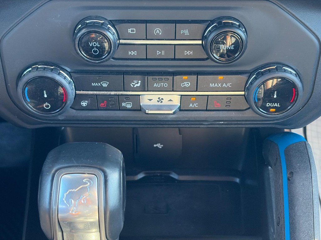 Used 2022 Ford Bronco Outer Banks AWD/4WD image 18