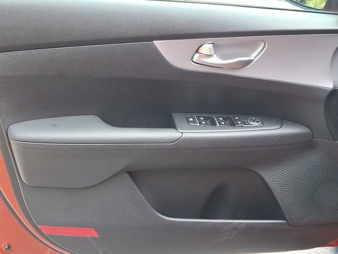 Used 2024 Kia Forte LXS image 12