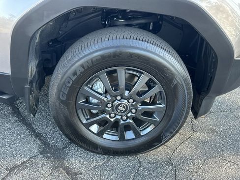 Used 2025 Toyota Land Cruiser 1958 image 15