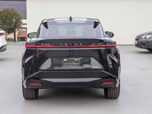 Used 2023 Lexus RZ 450e Premium w/ Cold Area Package AWD/4WD image 5