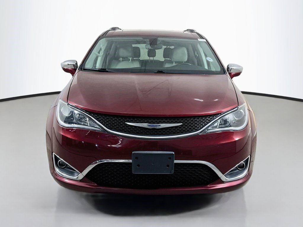 Used 2020 Chrysler Pacifica Limited FWD image 2