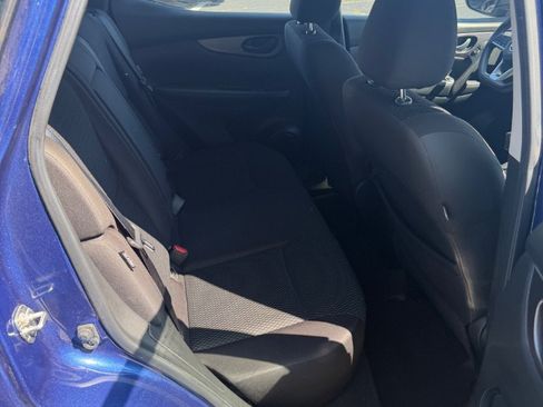 Used 2020 Nissan Rogue Sport S w/ Appearance Package FWD image 24