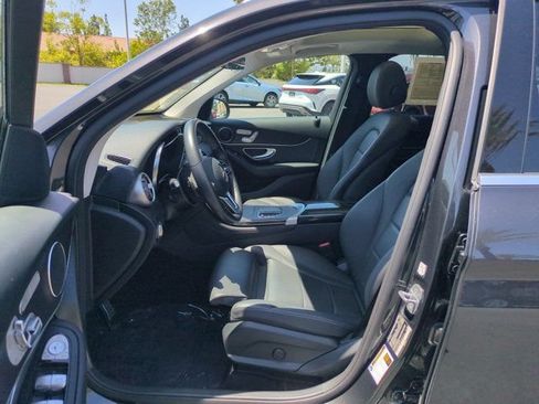 Used 2021 Mercedes-Benz GLC 300 image 11