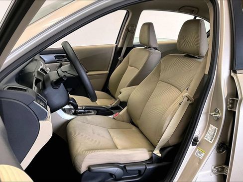 Used 2015 Honda Accord LX image 24