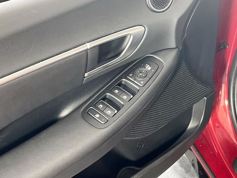 Used 2024 Hyundai Sonata SEL AWD/4WD image 17
