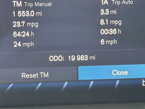 Used 2025 Volvo XC60 B5 Core AWD/4WD image 22