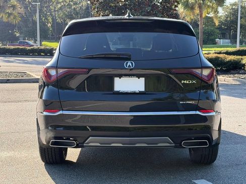 Used 2025 Acura MDX SH-AWD image 4