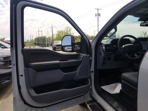 New 2026 Ford F150 XLT w/ Equipment Group 302A MID AWD/4WD image 11