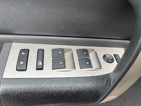Used 2009 Chevrolet Silverado 1500 LT w/ Power Pack Plus AWD/4WD image 7