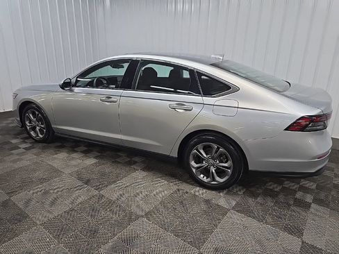 Used 2024 Honda Accord EX image 4