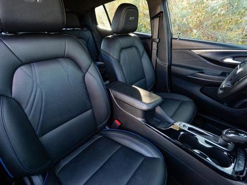 Used 2024 Buick Envista Sport Touring w/ Convenience I Package image 22