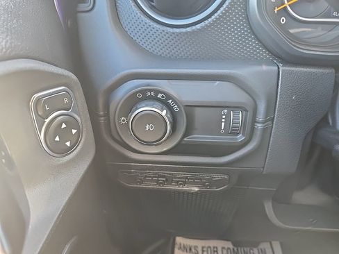 New 2026 Jeep Wrangler Unlimited Rubicon AWD/4WD image 48