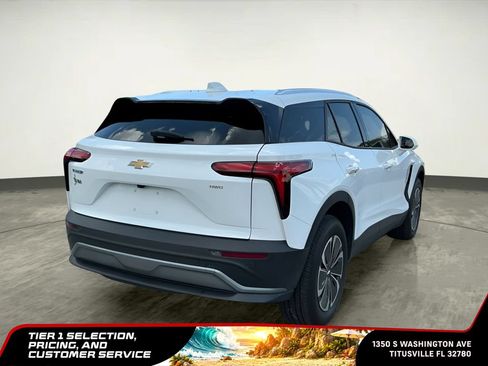 Used 2024 Chevrolet Blazer EV LT AWD/4WD image 9