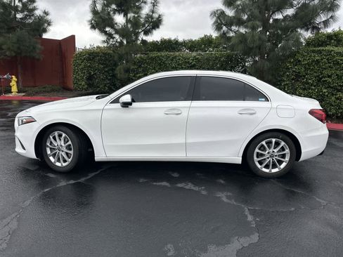 Used 2019 Mercedes-Benz A 220 image 3