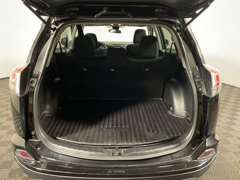 Used 2018 Toyota RAV4 LE w/ All Weather Liner Package AWD/4WD image 14