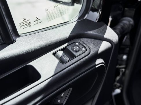 Used 2019 Mercedes-Benz Sprinter 3500 image 18