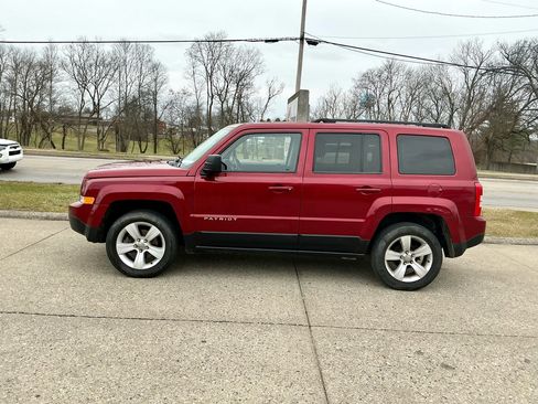 Used 2014 Jeep Patriot Latitude image 8