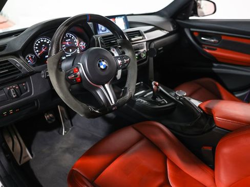 Used 2018 BMW M3 image 31