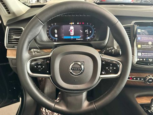 Used 2023 Volvo XC90 B6 Core w/ Protection Package Premier image 21