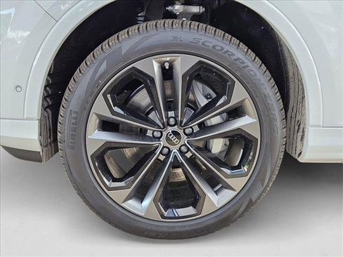 New 2025 Audi Q7 3.0T Premium Plus w/ Premium Plus Package image 9