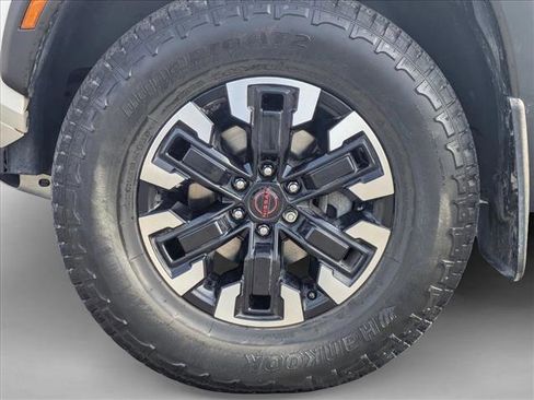 Used 2023 Nissan Frontier PRO-4X w/ Pro Convenience Package image 22