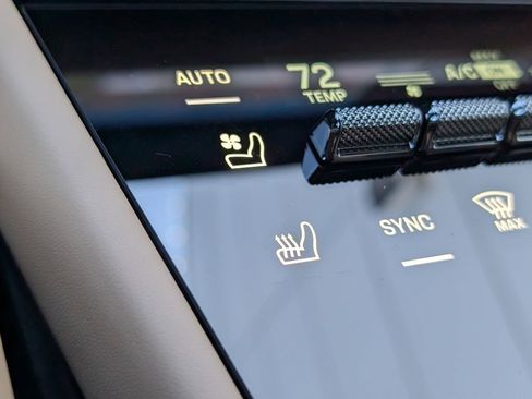 New 2026 Porsche Cayenne S image 17