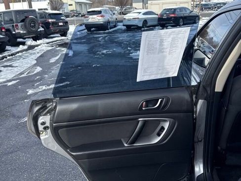 Used 2008 Subaru Outback 2.5i image 11