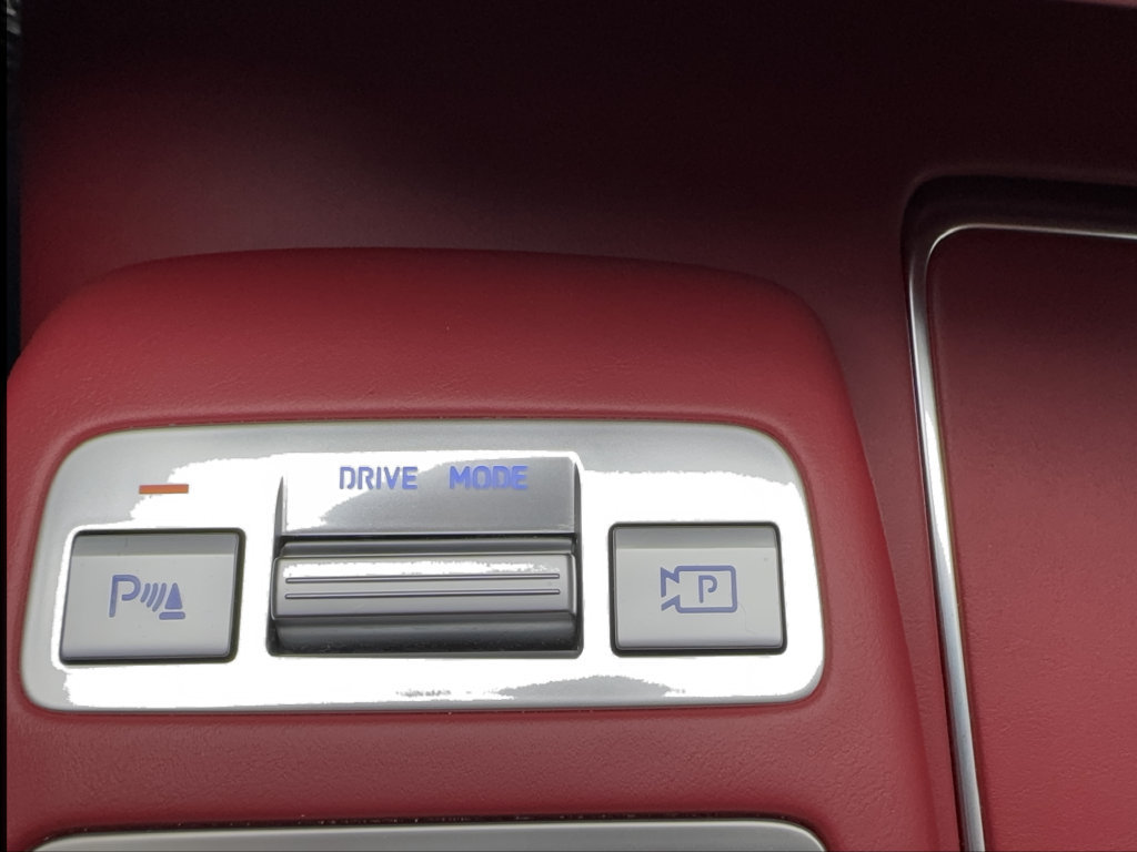 Used 2024 Genesis GV70 3.5T Sport w/ Sport Prestige Package AWD/4WD image 49
