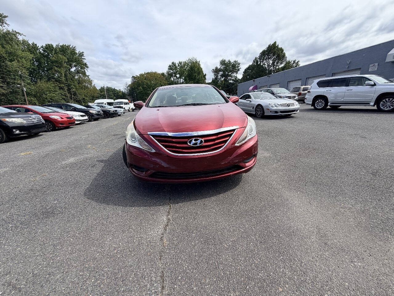 Used 2012 Hyundai Sonata GLS FWD image 14